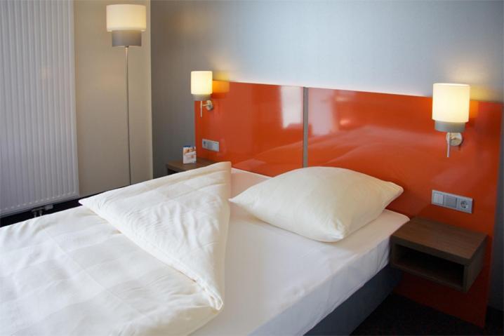 Iq-Hotel Ulm Extérieur photo